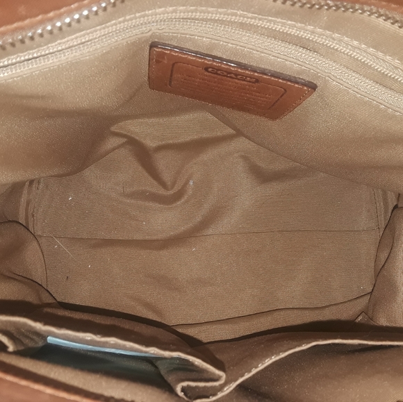 Vintage Coach Tan Tote and wallet - Picture 4 of 12